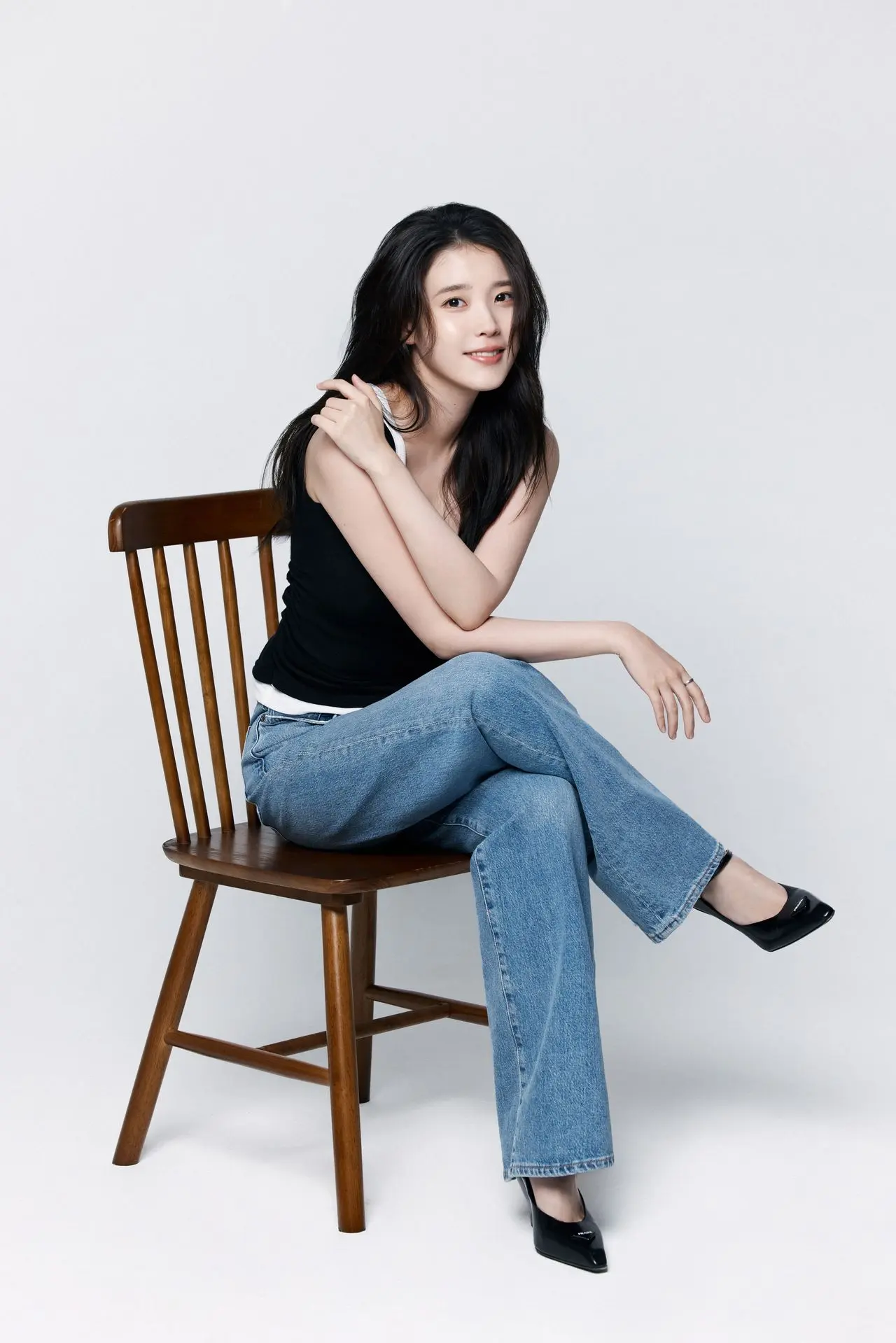 아이유 새 프로필 사진 12P