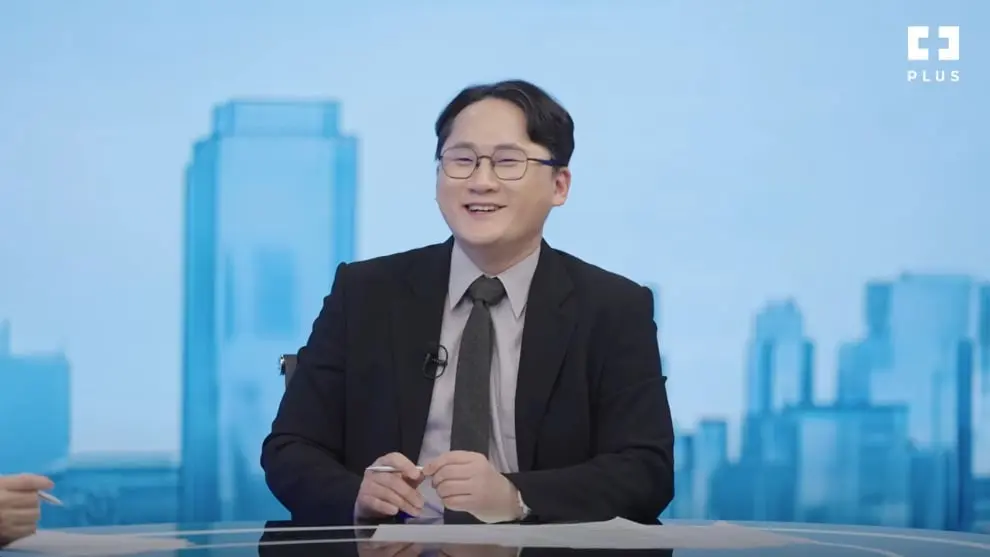PLUS TV (플러스 TV) - 인간의 판단을 뛰어 넘어버린 현대전 AI의 역할 INSIDERS' REPORT EP2 - Part 1 #PLUSTV #슈카.jpeg