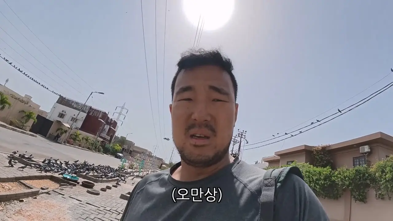 지옥행 열차 그 자체 식중독 환자의 파키스탄 38시간 침대칸 기차 횡단 🇵🇰.mp4_20260511_113149.216.jpg