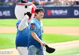 기안84 오늘 시구 사진