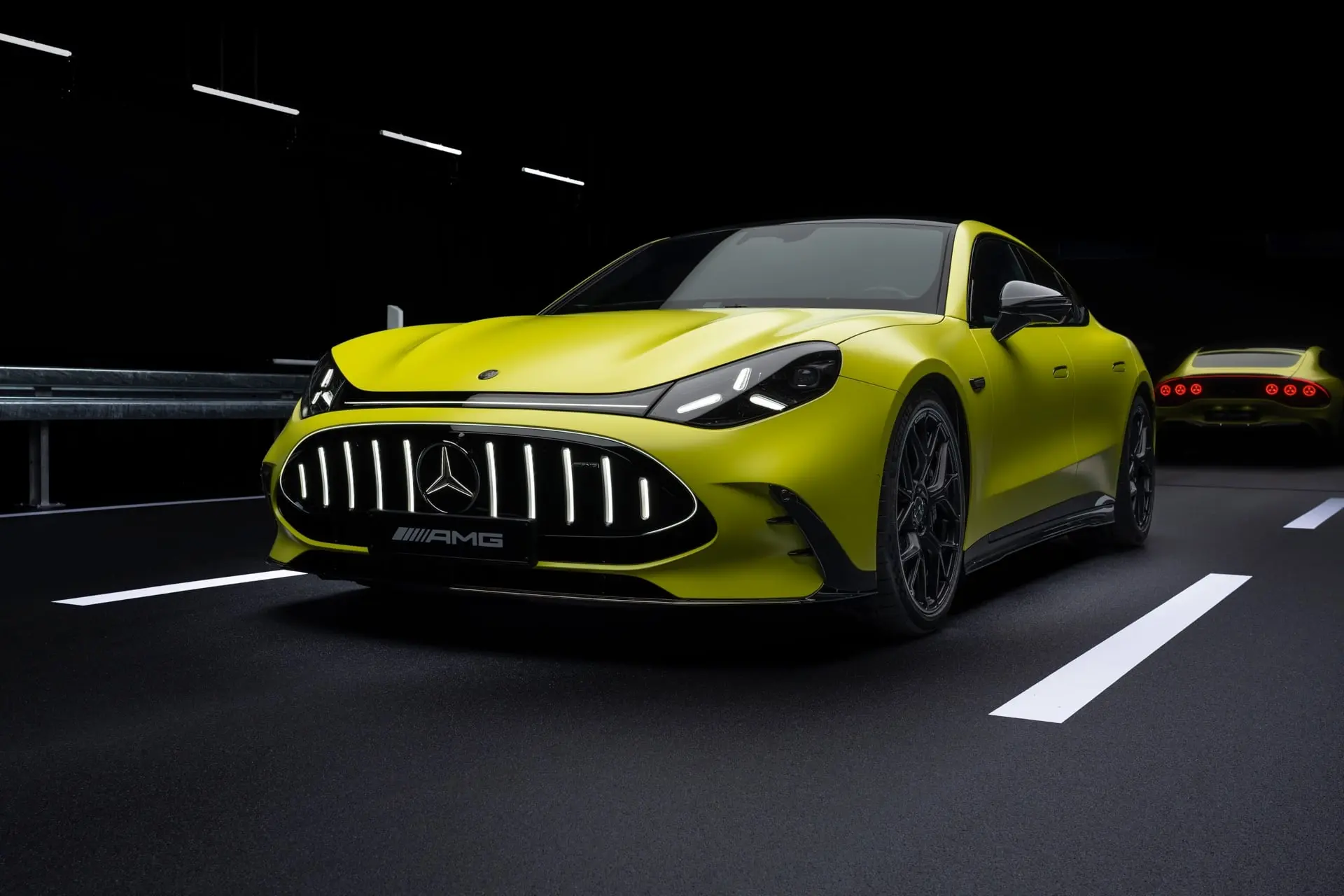 2027-Mercedes-AMG-GT-4-Tuerer-Coupe-Elektro-BEV-15.jpg
