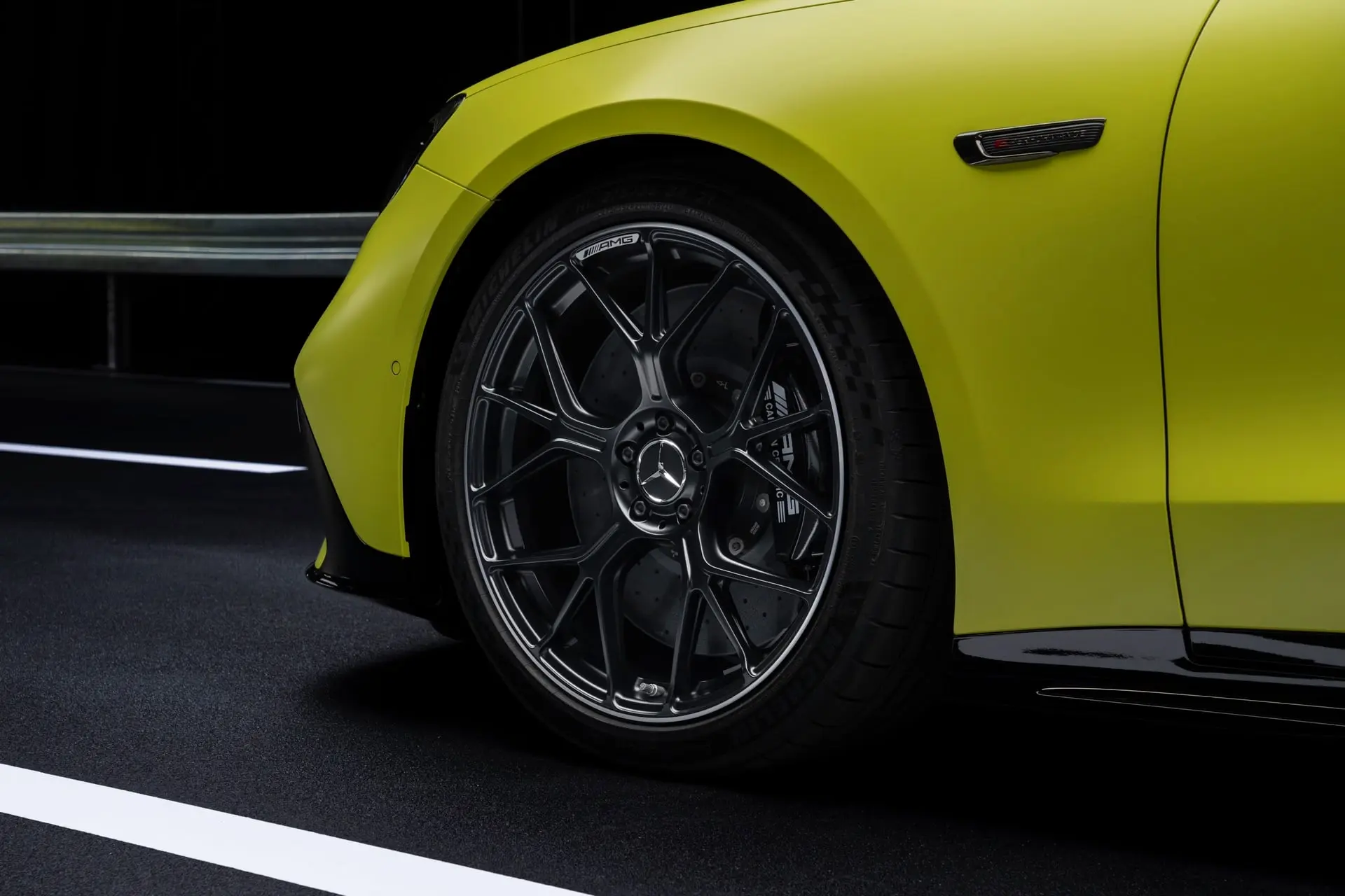 2027-Mercedes-AMG-GT-4-Tuerer-Coupe-Elektro-BEV-24.jpg