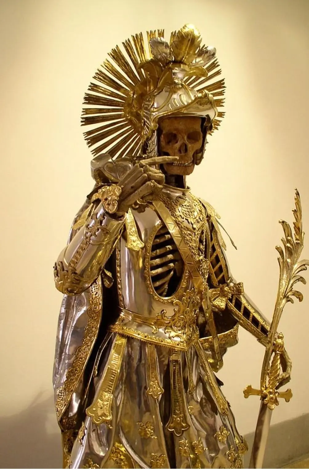 giving-dorns-skeleton-hand-a-run-for-its-money-v0-92yr8ezox32h1.jpeg