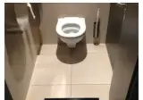 스위스 영화관에 있다는 화장실.jpg