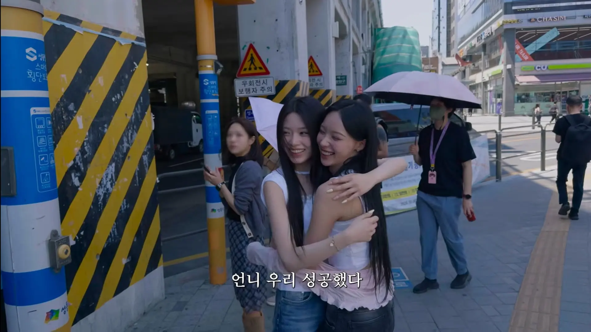 Screenshot_20260529_190448_YouTube.jpg