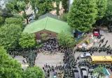 경찰, 잠실 투표소 기동대 1천명 투입…시위대 끌어내는…
