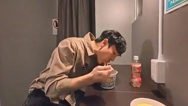 4일 동안 일본 자판기 음식만 먹어봤습니다.mp4_20260608_092057.230.jpg