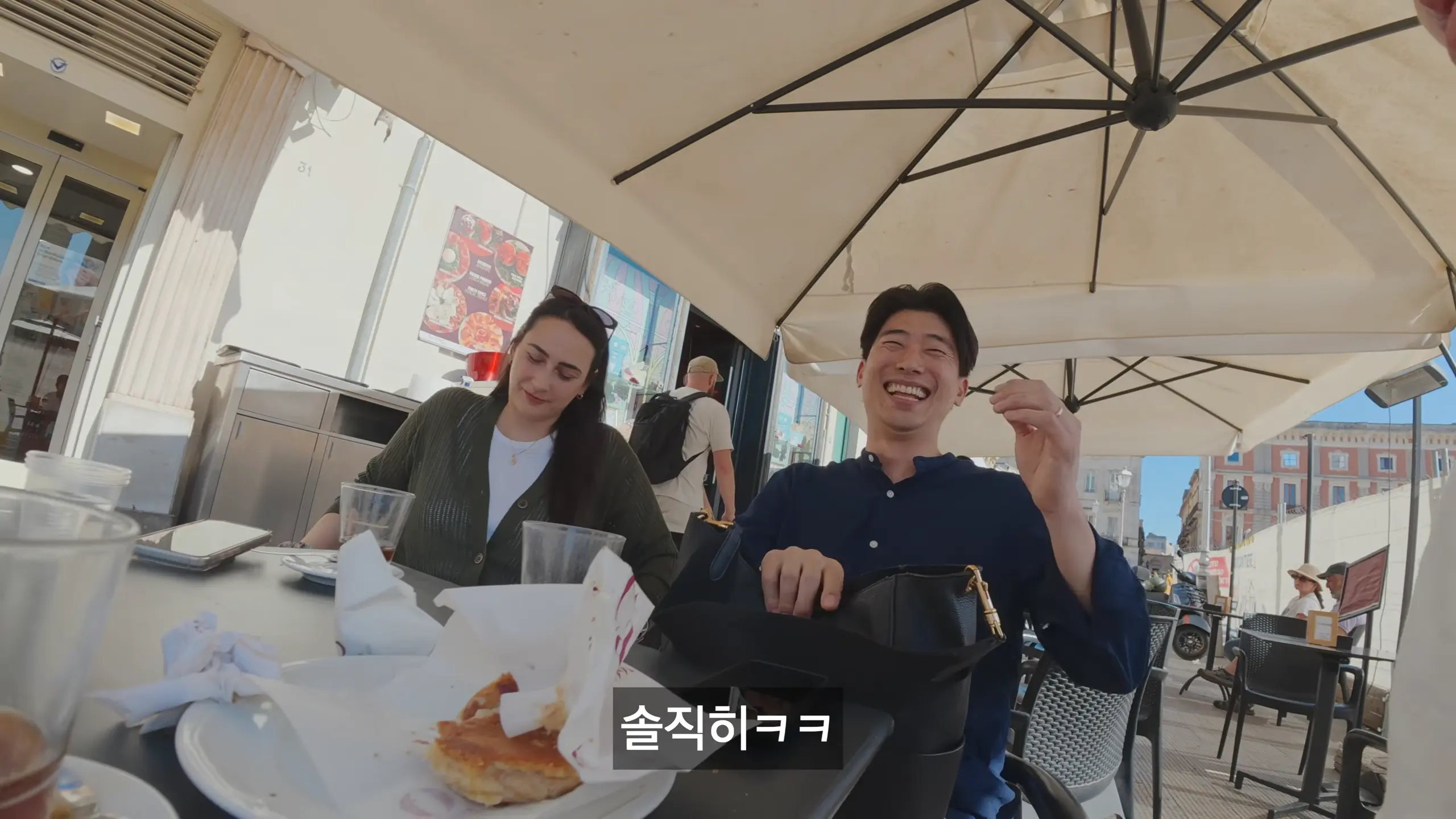 악명높은 이탈리아 남부 타스만 캠핑카 로드트립 - 캠핑카 세계여행 (8) 24-3 screenshot.png