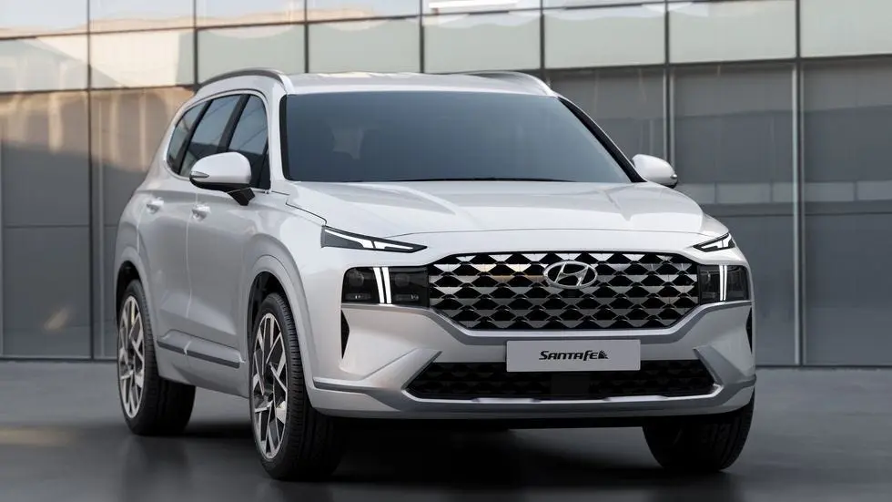 large-41134-hyundaimotorunveilsdesignofnewsantafesuvtheultimatefamilyadventurevehicle-1591191996.jpg