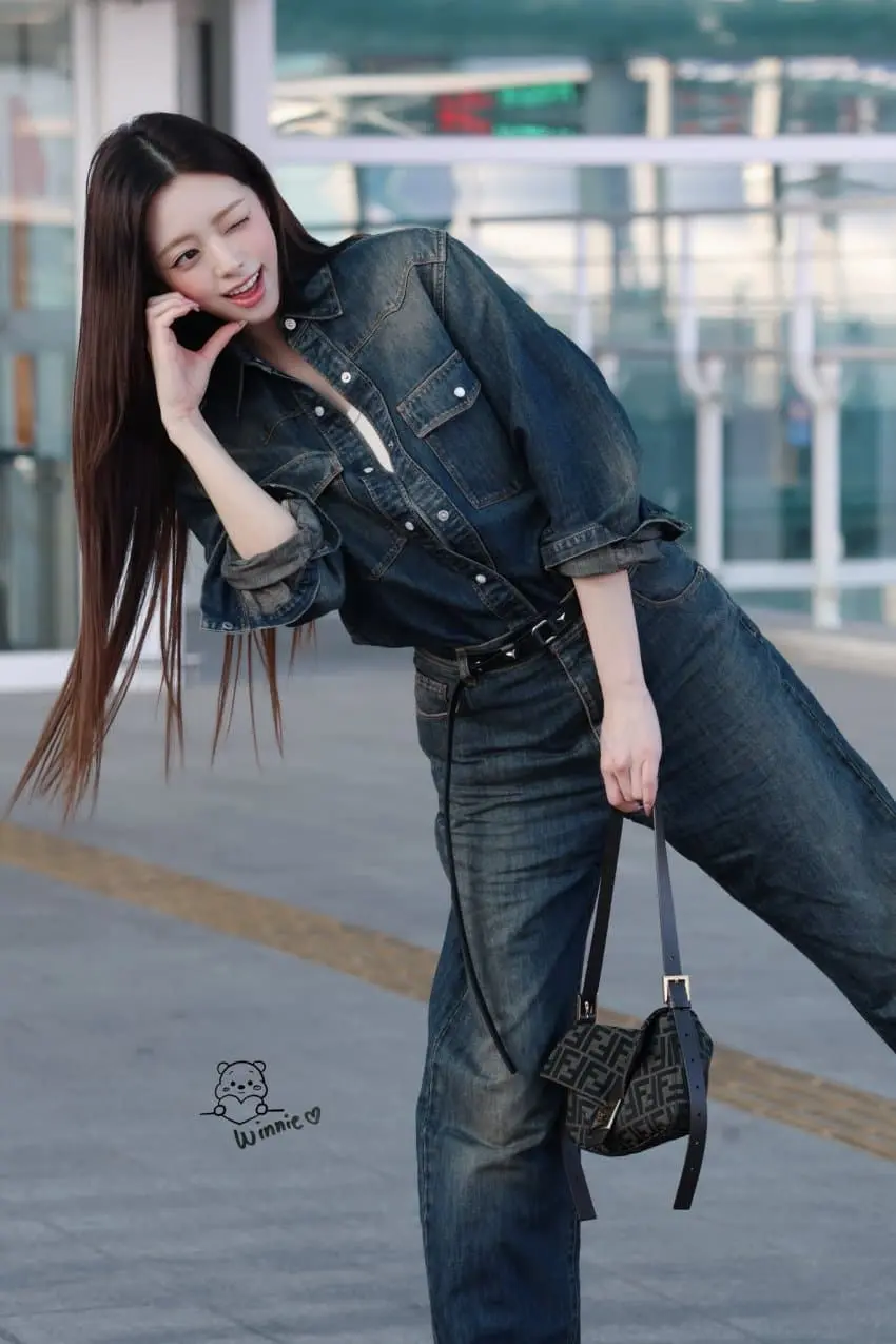 오늘자 출국하는 ITZY 유나