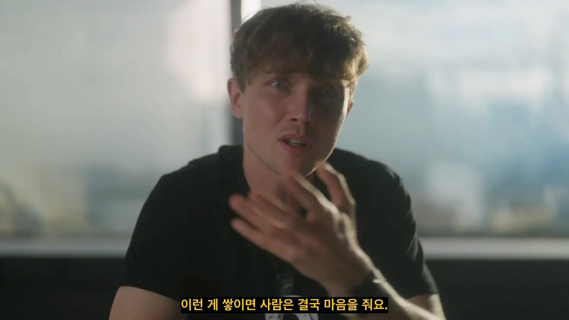 외국인들이 한국 오면 절대 못 떠나는 이유_20260613_104419.359.jpg