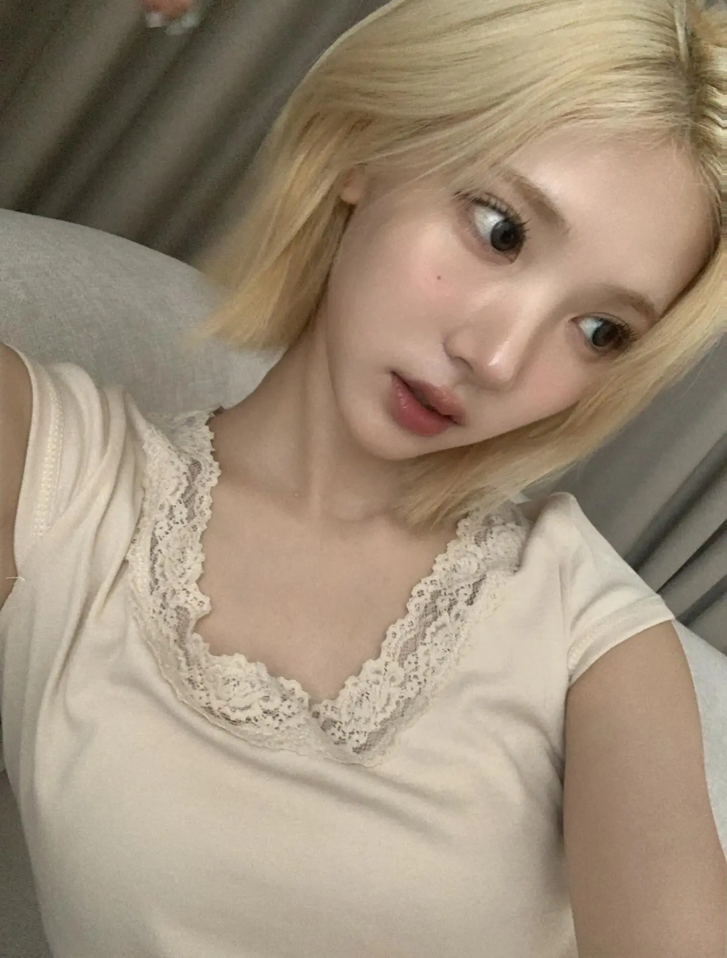 jiwoo_h2h_20260613_p_3918475821618117803_3_3918475364279624905.jpg