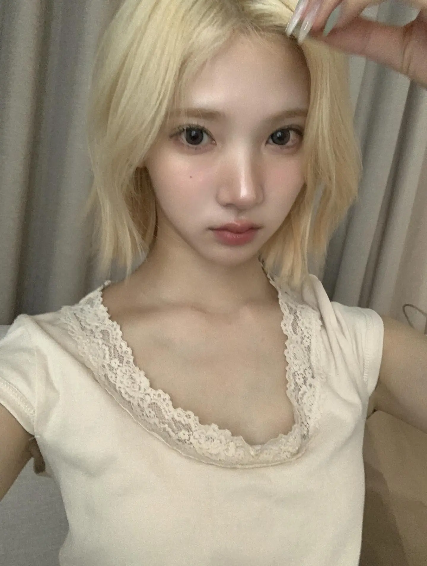jiwoo_h2h_20260613_p_3918475821618117803_2_3918475361897232227.jpg