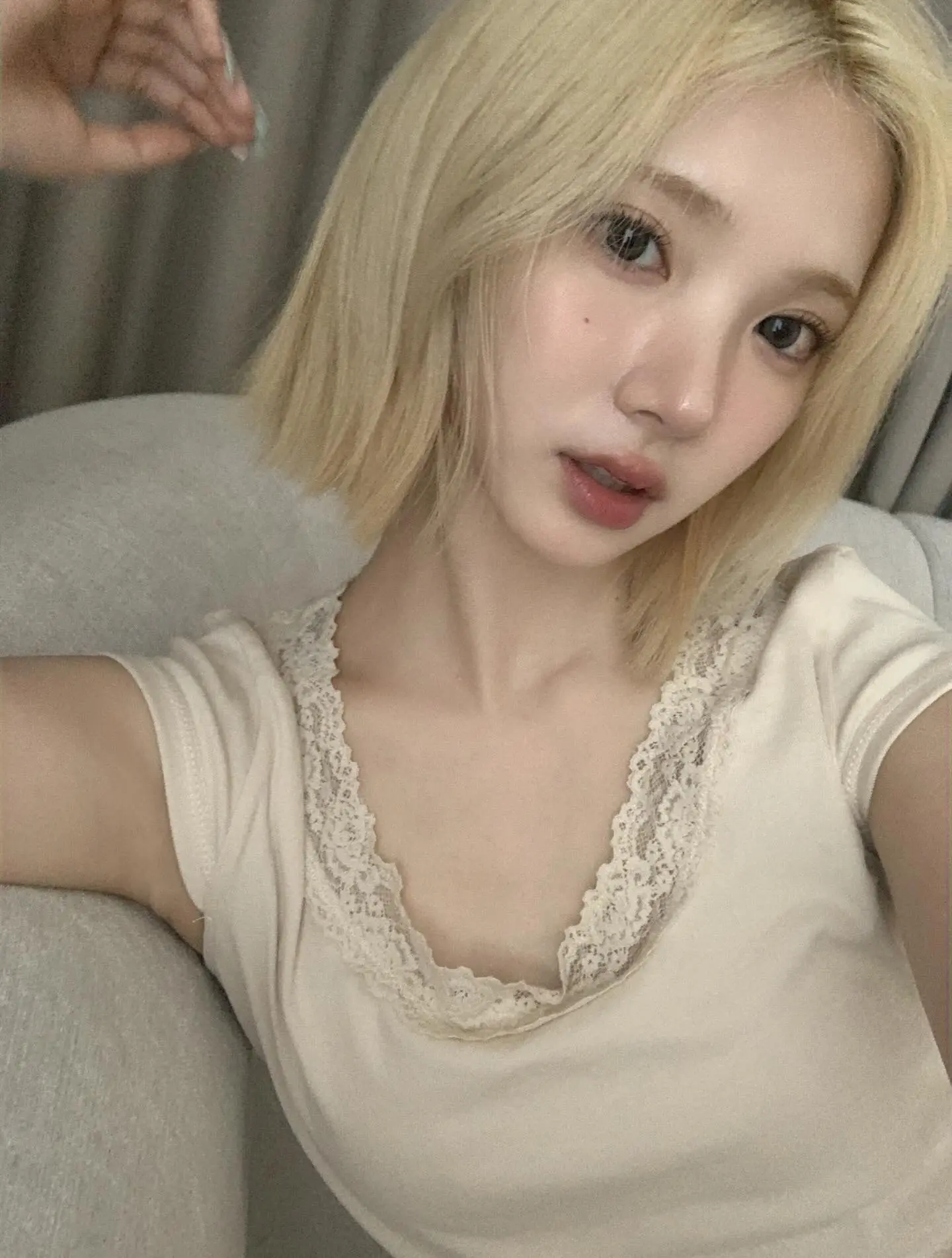 jiwoo_h2h_20260613_p_3918475821618117803_1_3918475356604055784.jpg