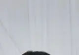 푸라닭 X 아이유 오피셜 배경화면