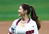 오늘 지효 키움 히어로즈 시구 사진