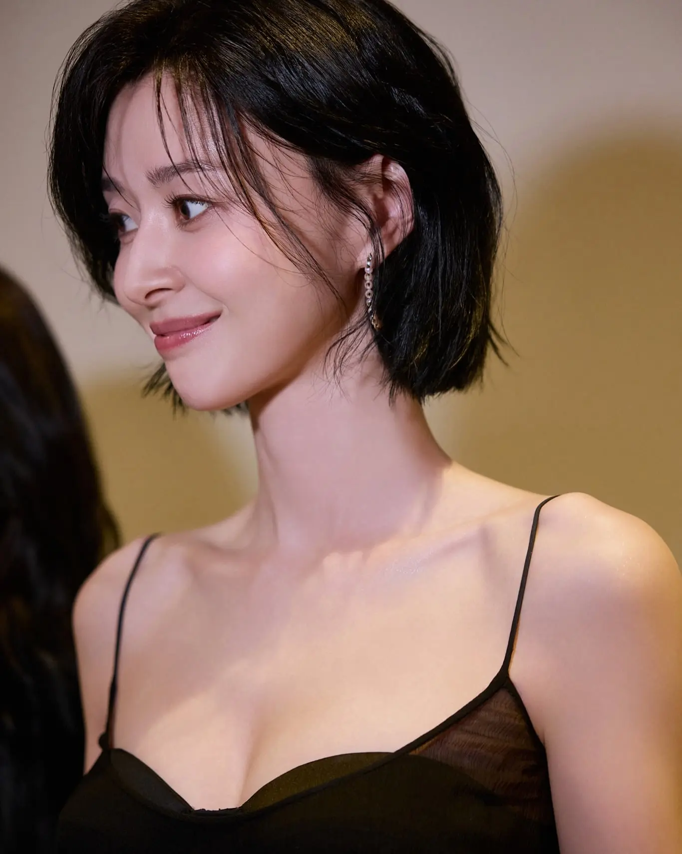 927769fed2d5dc81615d2a798bcaf1d1.jpg