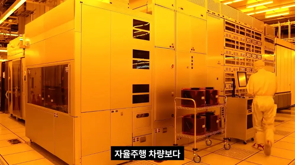 엔지니어TV - 마이크론, 휴머노이드 메모리 강조… 양산 신호 나왔다 [vk-aTeOK3cU - 996x560 - 1m27s].jpeg.png