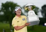 유해란, 여자 PGA챔피언십 제패…첫 메이저 우승으로 통산 4승째