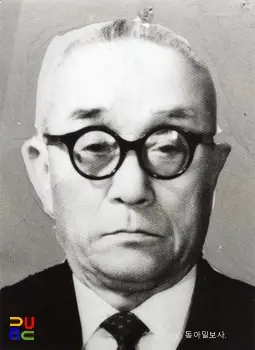 image.png 일제시대에 조선어를 쓰면 상자로 꼬지르게 만든 학교