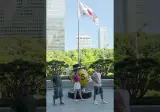 셋이 모아놓으니까 무슨 게임캐릭터같음