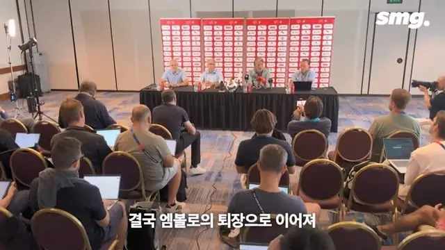 심판·VAR까지 상대했다 .'다이빙하다 퇴장' 오심 바로잡았는데 스위스가 폭발한 이유 스포츠머그.mp4_20260714_092550.944.jpg