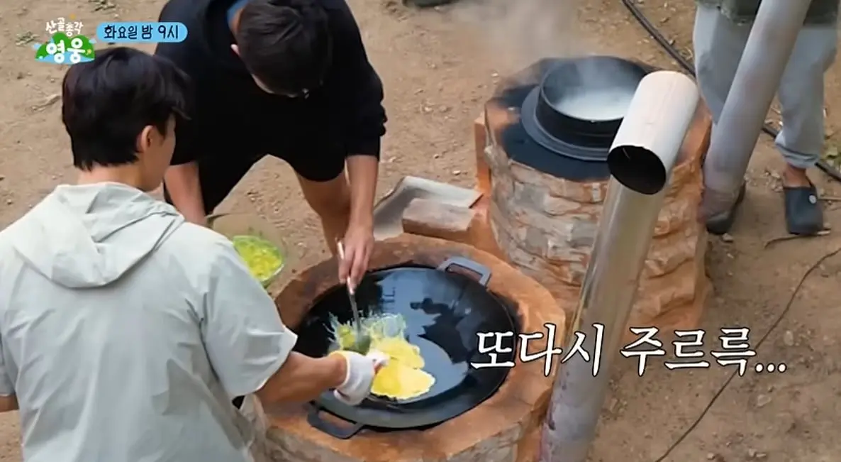 본인 믿고 계란말이 하자던 허경환의 폭망한 계란말이.jpg