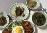 야 김개붕 누나가 밥차려놨어 나와서 쳐먹어 ㅡㅡ