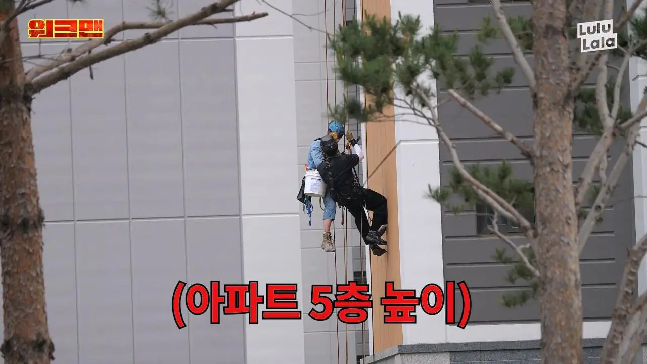 023_c37684ddd3e83ea3d197c8573f9ab4da.jpg 워크맨 이준이 결국 포기해버린 알바 ㄷㄷ