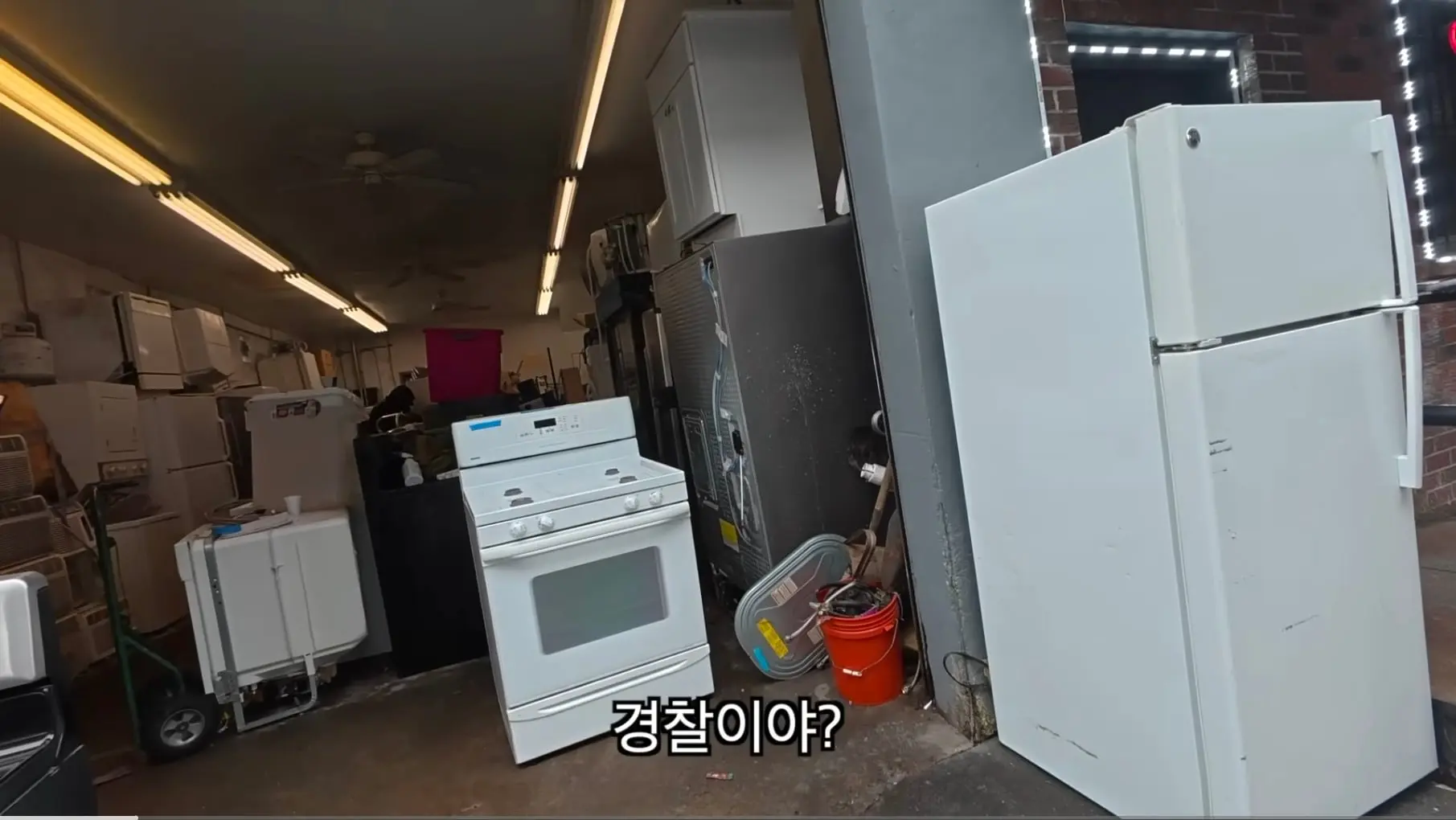 Screenshot_20260719_021302_YouTube.jpg