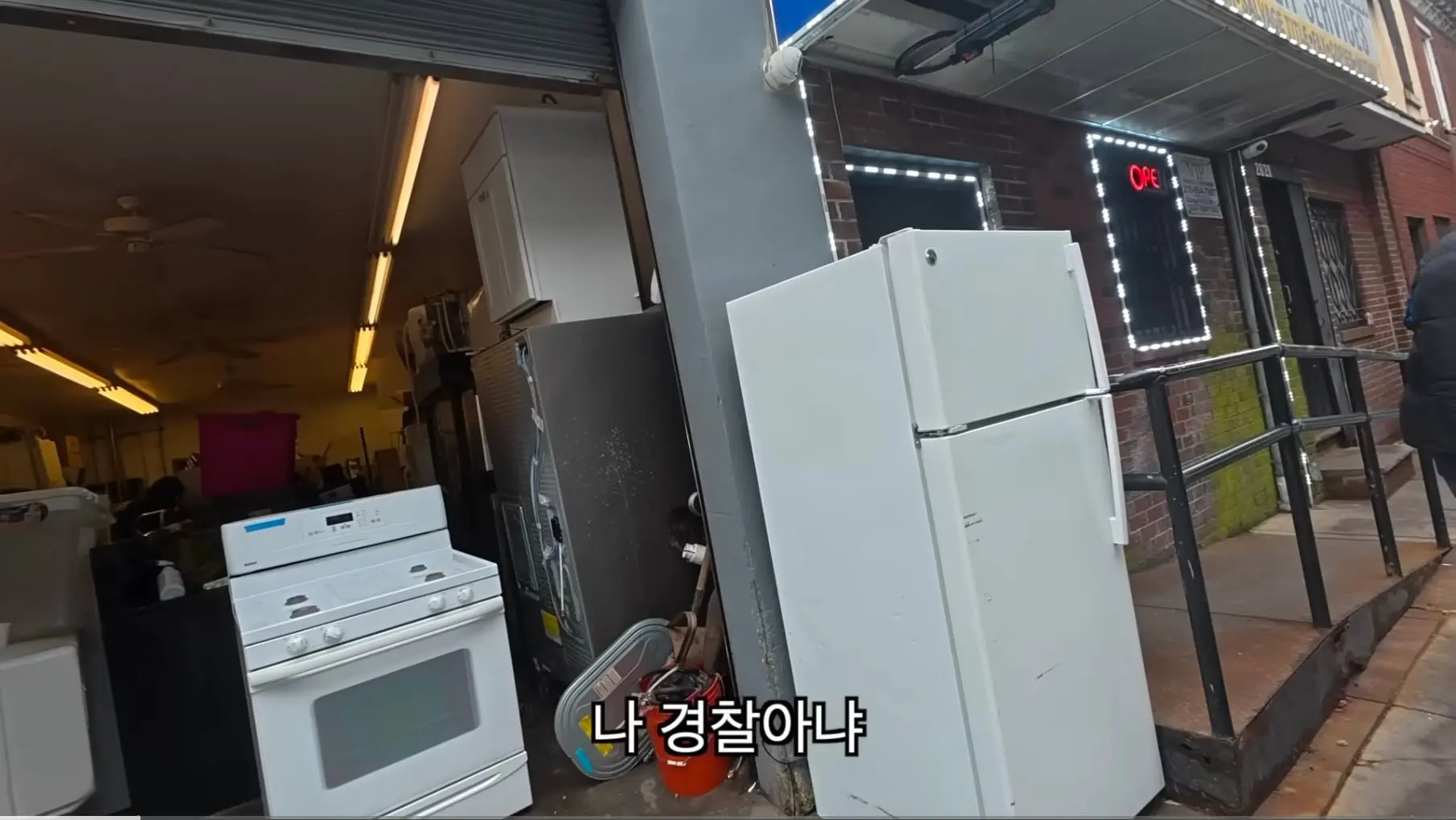 Screenshot_20260719_021324_YouTube.jpg