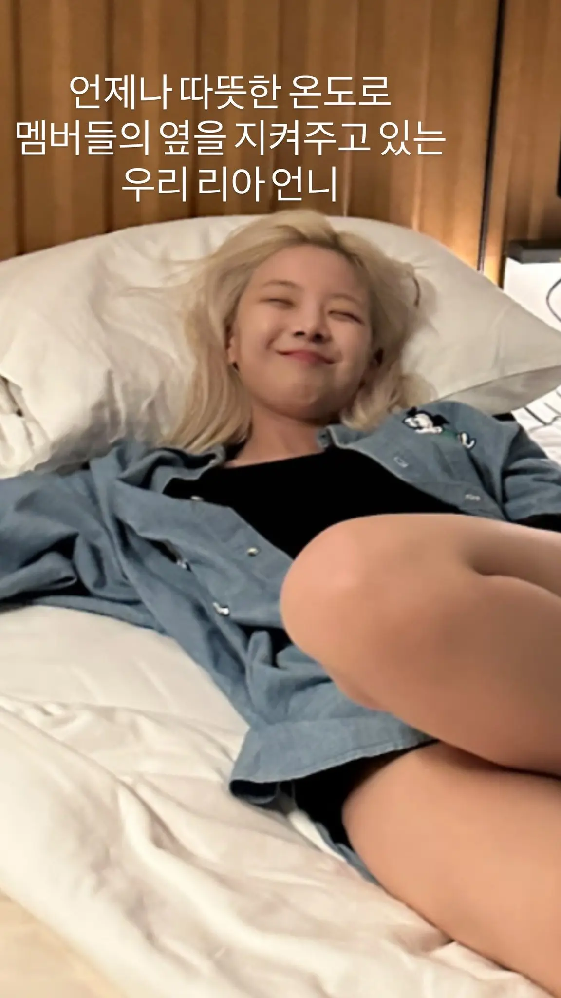 HNryL1HaEAA4C_6.jpg