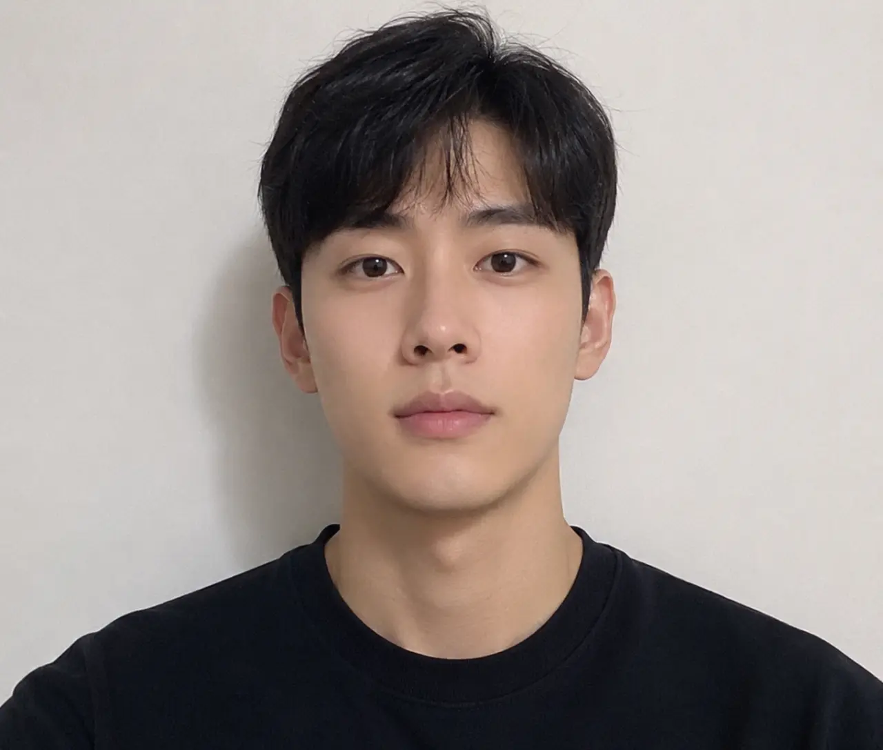 평범하고 자연스러운 한국남자 외모1.png