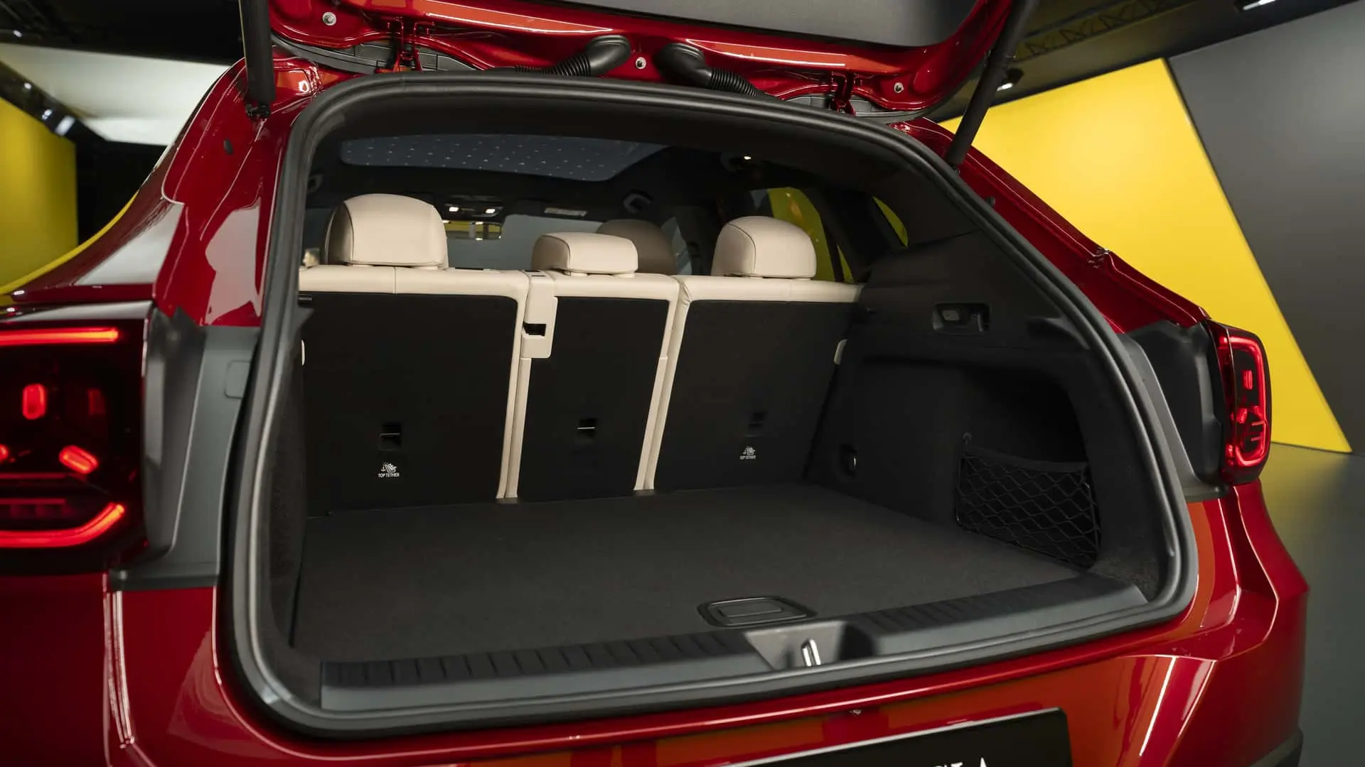 mercedes-gla-2026-8.jpg
