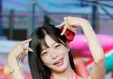 프나 이채영 팬사인회 민소매