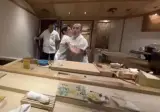 초밥집 왔는데 사장이 화내는중