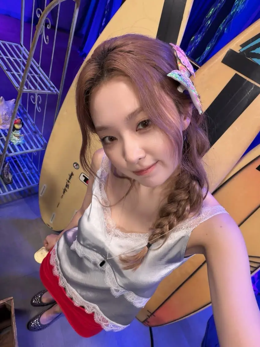 1785815495 (4).jpg