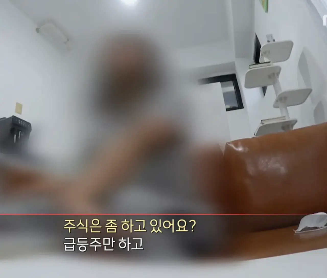 image.png 도박으로 3억 잃은 19세 소녀 ㄷㄷㄷㄷㄷ