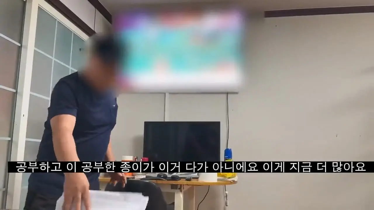 강원랜드 노숙자에게 카지노 입장 시켜 보았습니다 (2부).mp4_20260812_155742.453.jpg