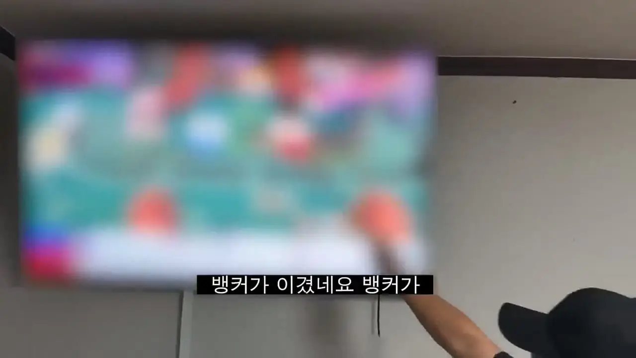 강원랜드 노숙자에게 카지노 입장 시켜 보았습니다 (2부).mp4_20260812_155824.958.jpg
