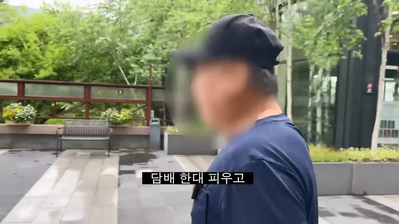 강원랜드 노숙자에게 카지노 입장 시켜 보았습니다 (2부).mp4_20260812_163543.548.jpg