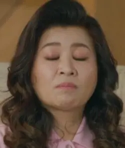 또 배빵을 먹일 뻔한 오은영 선생님.jpg