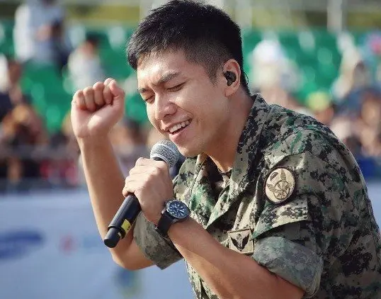 Screenshot 2026-08-17 at 11-52-43 익스트림무비 - 말년병장 이승기의 군대모습jpg.png