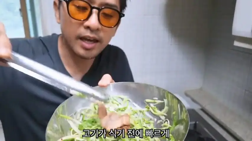 와이프가 애 데리고 집을 나갔습니다.mp4_20260818_150010.771.jpg