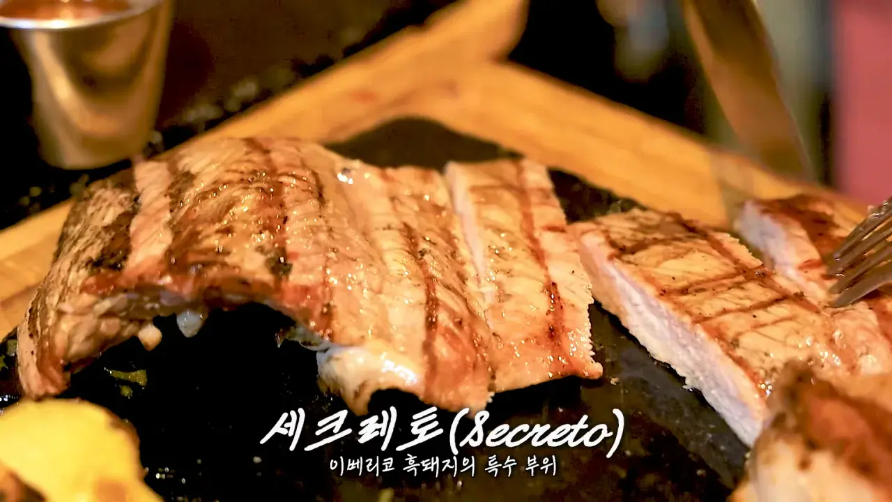 스페인4탄) 스테이크 4kg 시켰더니.. 저보고 초능력자래요🤣 아르헨티나식 티본 스테이크 먹방 10-51 screenshot.png 스페인에서 스테이크 4kg 먹방한 쯔양 근황 ㄷㄷㄷㄷㄷ