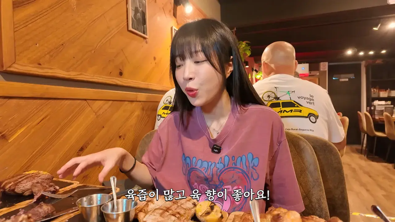 스페인4탄) 스테이크 4kg 시켰더니.. 저보고 초능력자래요🤣 아르헨티나식 티본 스테이크 먹방 9-12 screenshot.png 스페인에서 스테이크 4kg 먹방한 쯔양 근황 ㄷㄷㄷㄷㄷ