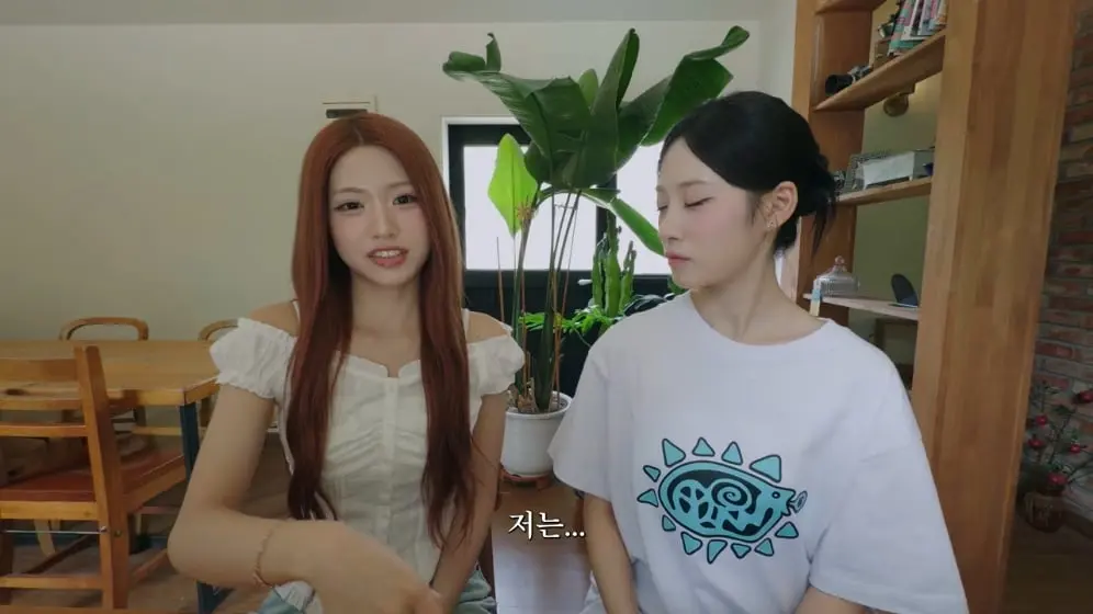 안녕하세요원이입니다잘부탁드립니다 - 고윤정을 좋아하세요 [6y_g78FQ3io - 996x560 - 1m38s].jpeg