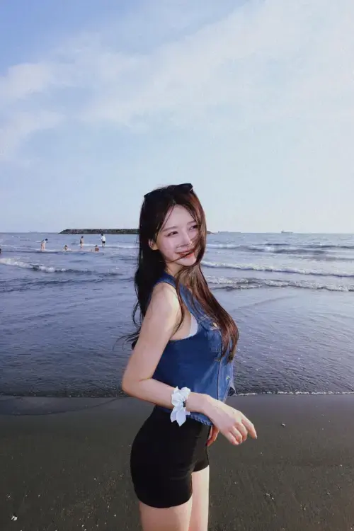 ▲ 이야잉(사진)은 푸본 엔젤스의 '국제팀 리더'로 승진했을 뿐만 아니라, 대만 연예계에도 진출하여 싱글을 발매하고 예능 프로그램 '버라이어티 뉴 에라'의 진행을 맡는 등 활발한 활동을 펼치고 있다. (사진/이야잉 페이스북)