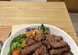 구내식당 줄이 너무 길어 건강식을…