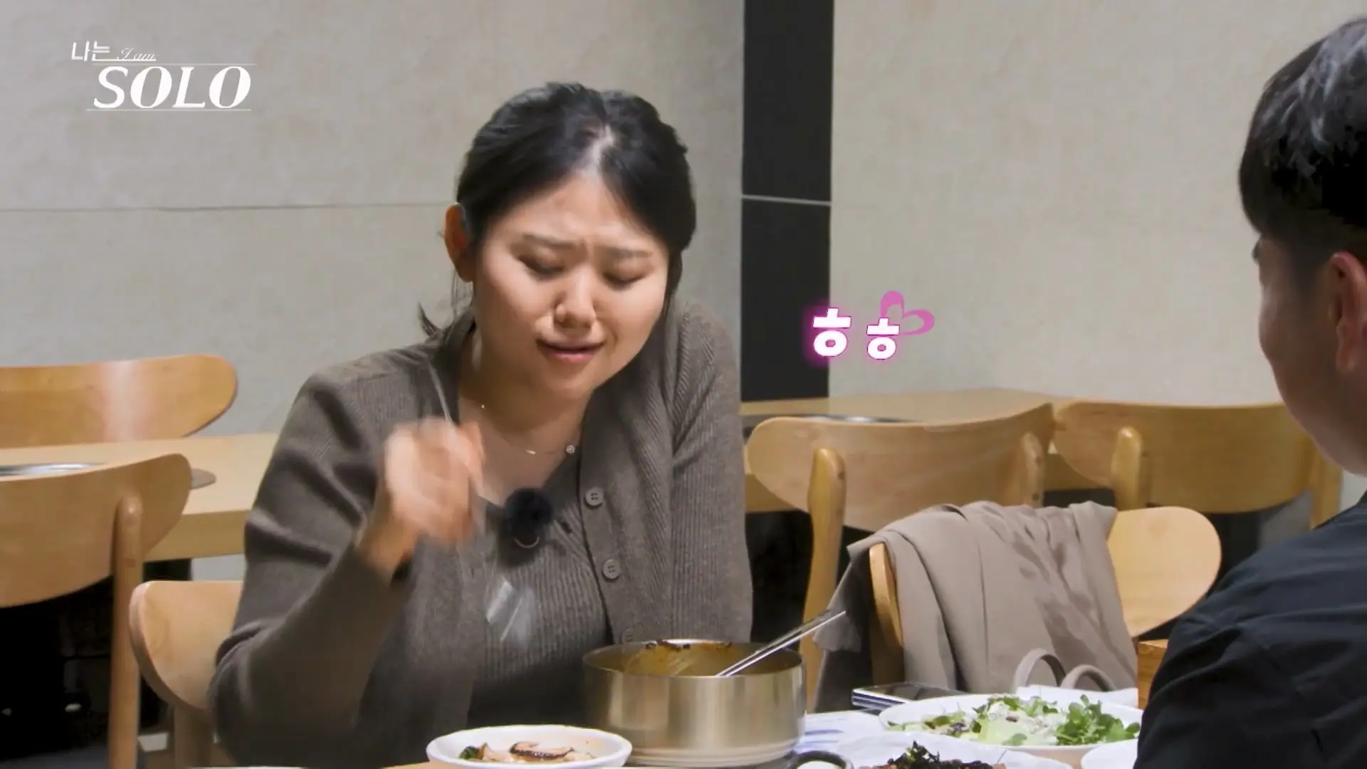 여자는 남자 외모 안보는 줄 알았어요 #나는솔로.mp4_20260828_162546.468.jpg